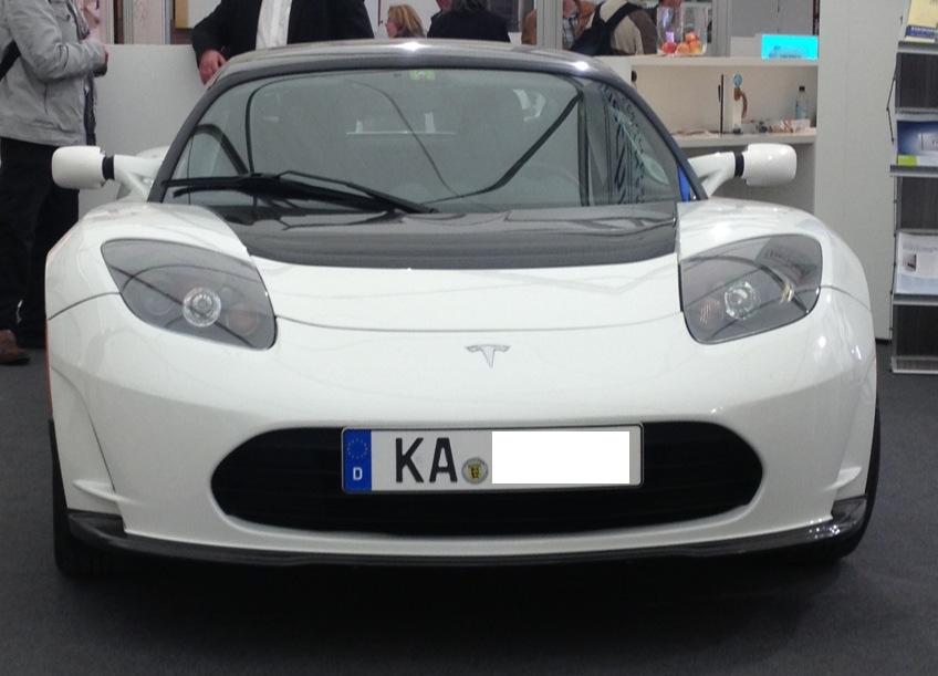 Tesla Roadster.jpg