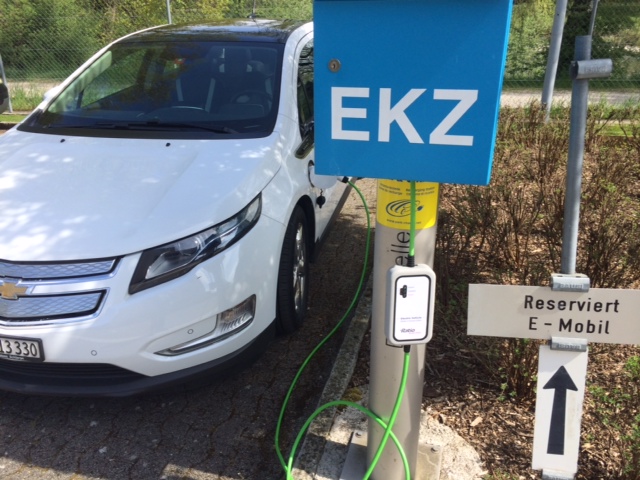 Meint Volt Bei der Öffentlichen Park&amp;Charge Stromtanke