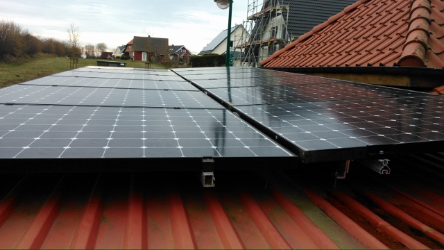 DSC_0088 (640x360).jpg