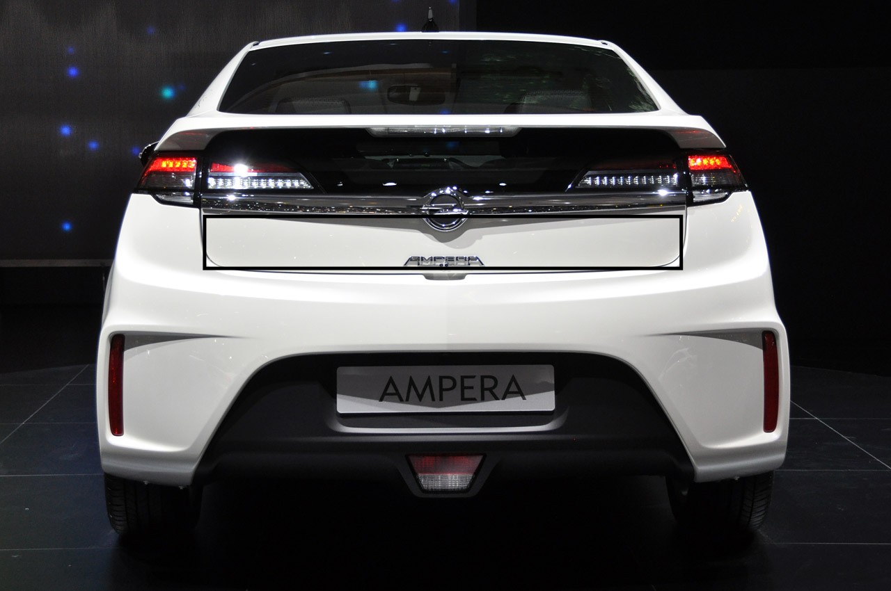 ampera-rear-466487650.jpg