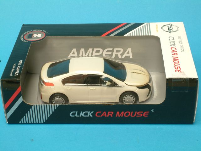 OPEL_Ampera_Maus_00.jpg