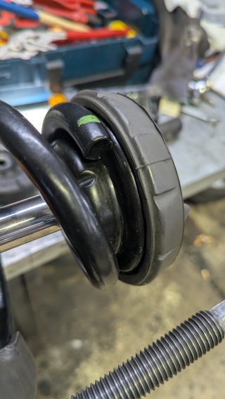 Ohne Isolator/Faltenbalg zum testen