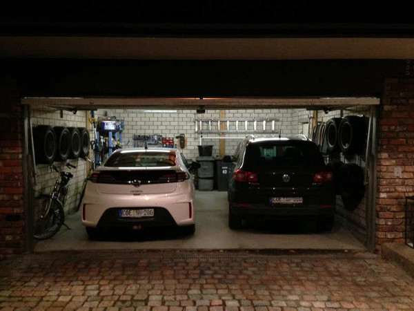 garage1.JPG