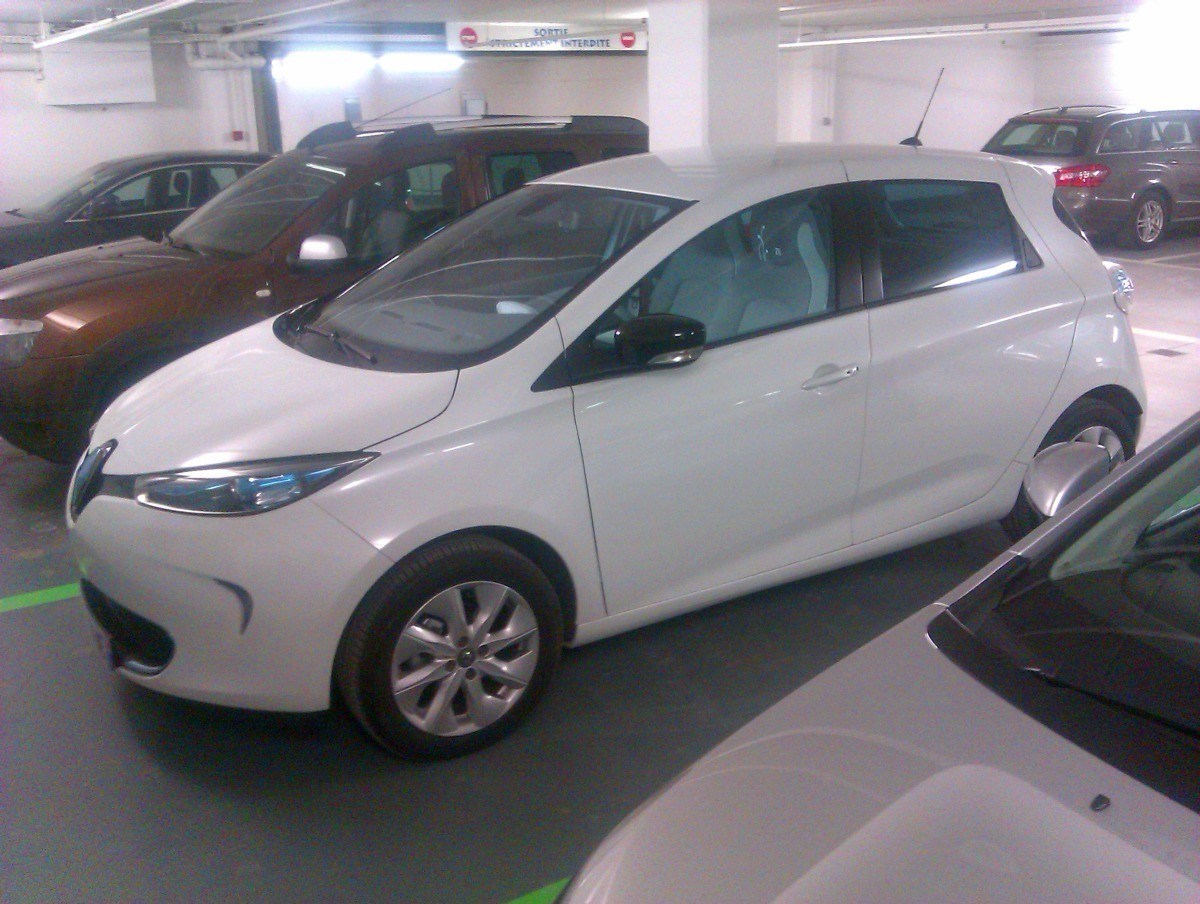Ampera_ZOE_3.jpg