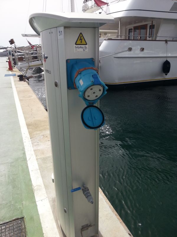 20130927_125032_Carrer Antoni M. Alcover.jpg