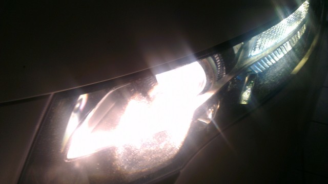 links LED an