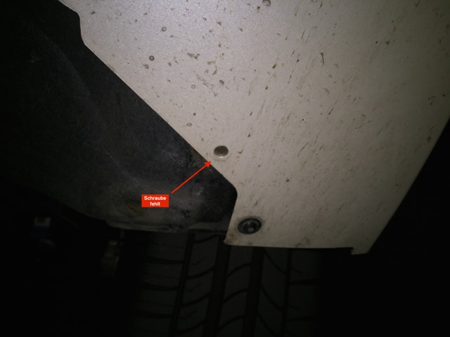 3_Fehlende Schraube_Stoßfa¨nger_Radlauf _rechts k.jpeg