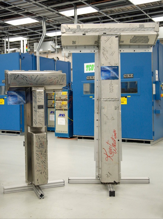 Volt 1 links, EV1 rechts