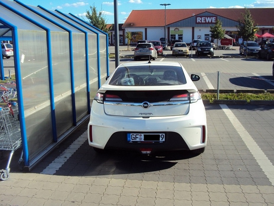 Maske auf "Hutablage"