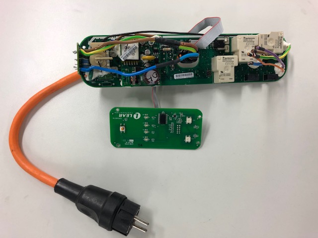 Platine vom Ladeziegel 1.jpg